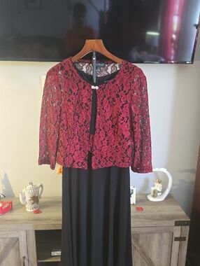 Jessica Howard Red Lace Overlay with Black Dress